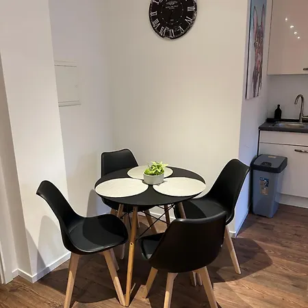 Mola Apartments-apartment Im Herdecker Zentrum Fuer 3 Gaeste-gratis Parkplatz-highspeed Wlan-auch Fuer Langzeit Geeignet