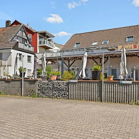 Mola Apartments-apartment Im Herdecker Zentrum Fuer 3 Gaeste-gratis Parkplatz-highspeed Wlan-auch Fuer Langzeit Geeignet Apartament