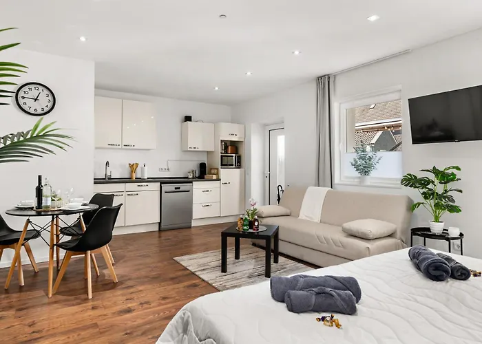 Mola Apartments-apartment Im Herdecker Zentrum Fuer 3 Gaeste-gratis Parkplatz-highspeed Wlan-auch Fuer Langzeit Geeignet Herdecke